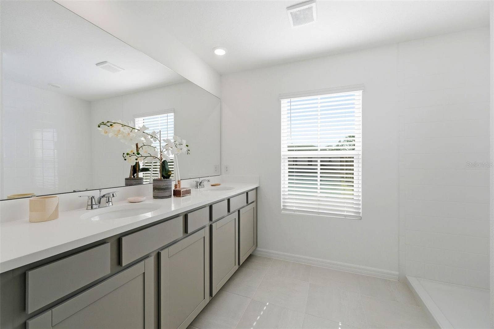 748 FARFIELDS STREET, Deland, FL 32724 Primary Bathroom