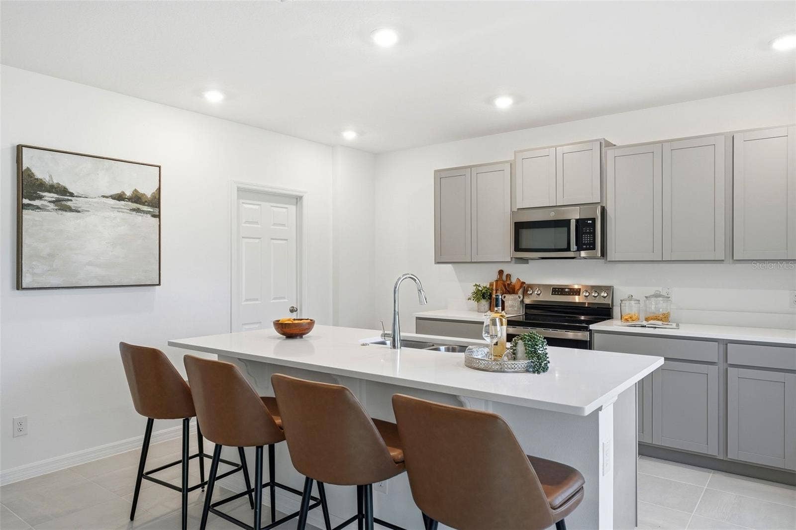 748 FARFIELDS STREET, Deland, FL 32724 Kitchen