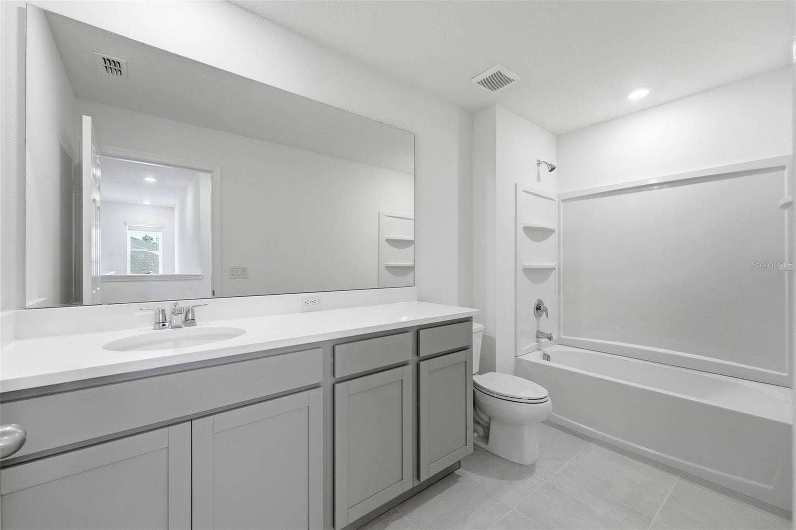 748 FARFIELDS STREET, Deland, FL 32724 2nd Floor Hall Bath