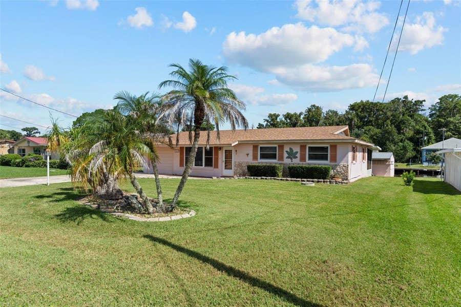 Property photo for 1630 PARADISE LANE, Astor, FL