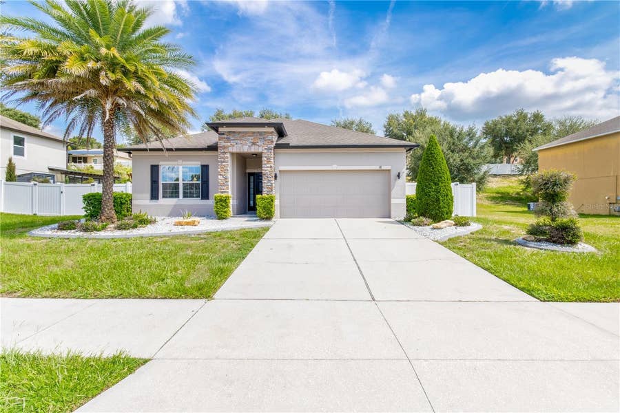 Property photo for 117 COLONIAL PINE LANE, Minneola, FL
