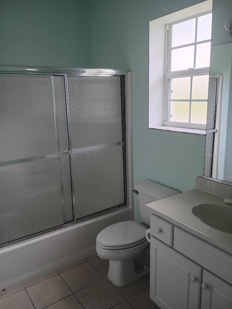 47 SUMMERWIND CIRCLE, #95, Palm Coast, FL 32137 Guest Bathroom