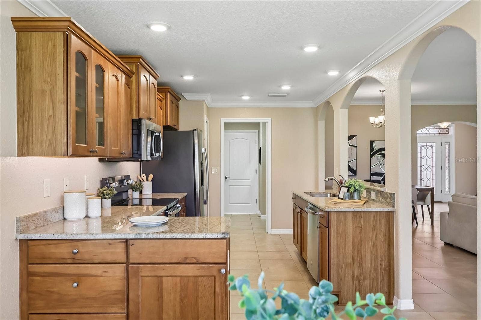 27143 ROANOKE DRIVE, Leesburg, FL 34748