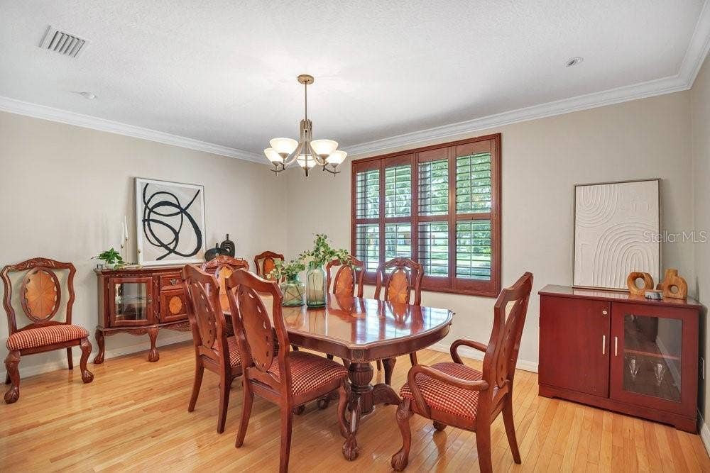601 WESTMINSTER STREET, Orlando, FL 32803 Formal Dining Room, plenty of natural light