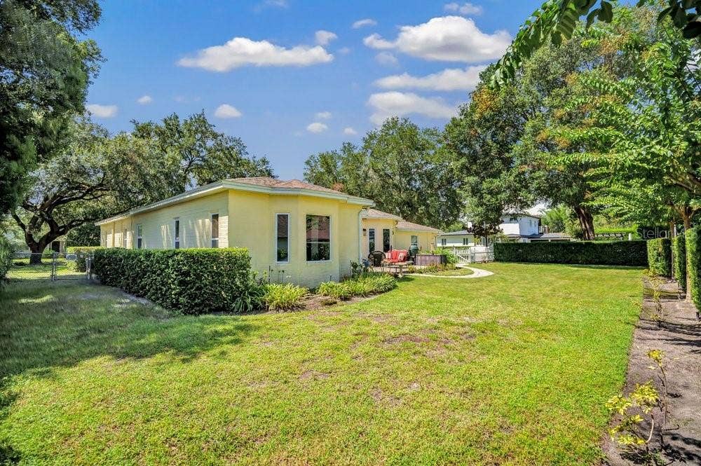 601 WESTMINSTER STREET, Orlando, FL 32803 Plenty of room for a pool