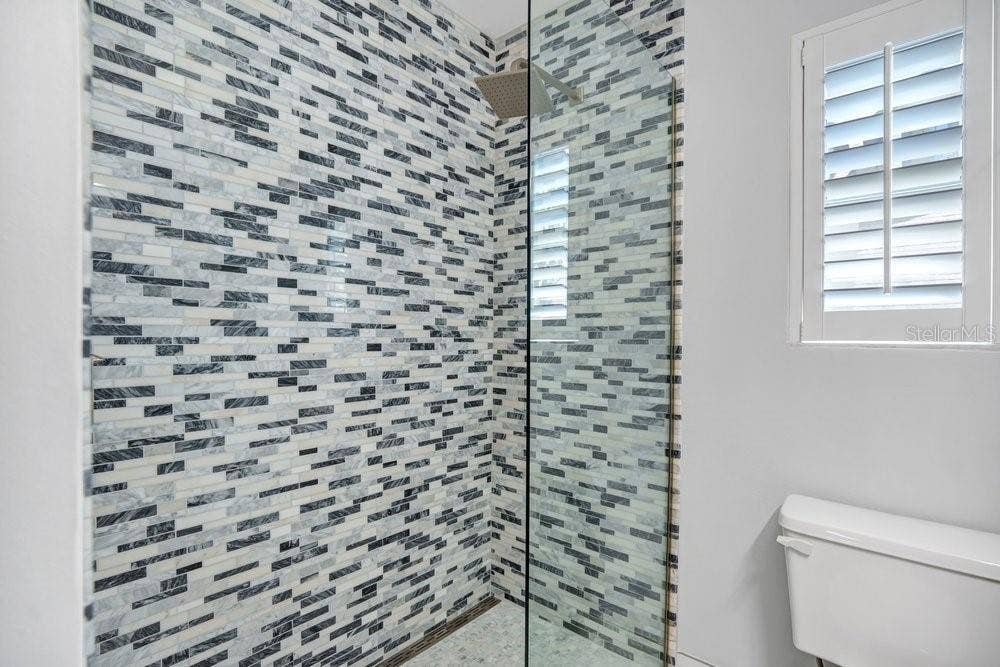 601 WESTMINSTER STREET, Orlando, FL 32803 Guest Bathroom with walk-in Shower