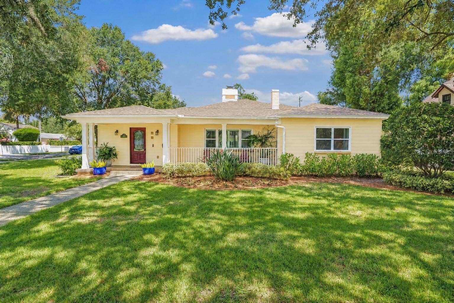 601 WESTMINSTER STREET, Orlando, FL 32803 Oak Lined Street, Front Porch