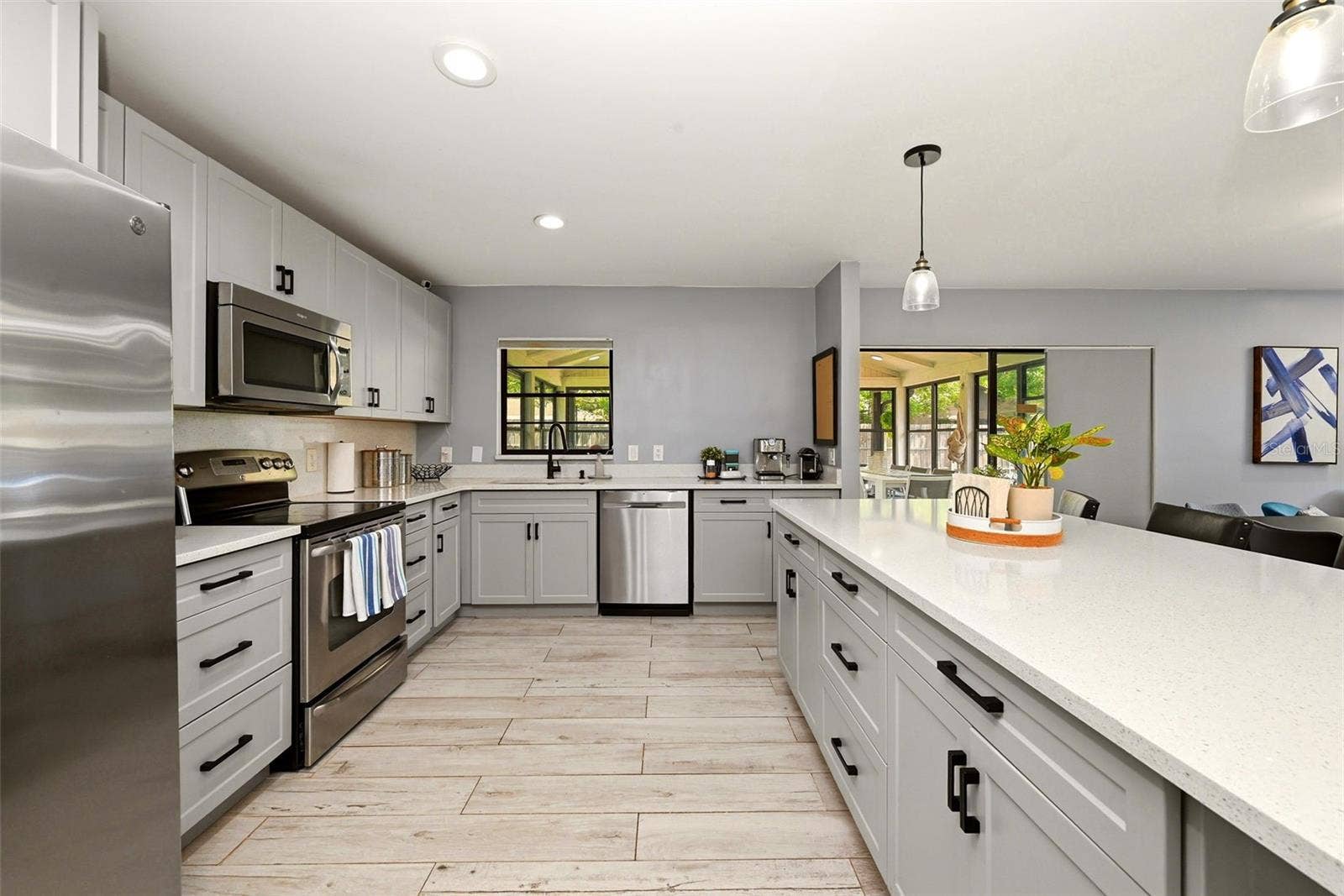 6349 MARLBERRY DRIVE, Orlando, FL 32819 6349 MARLBERRY DRIVE, Orlando, FL 32819