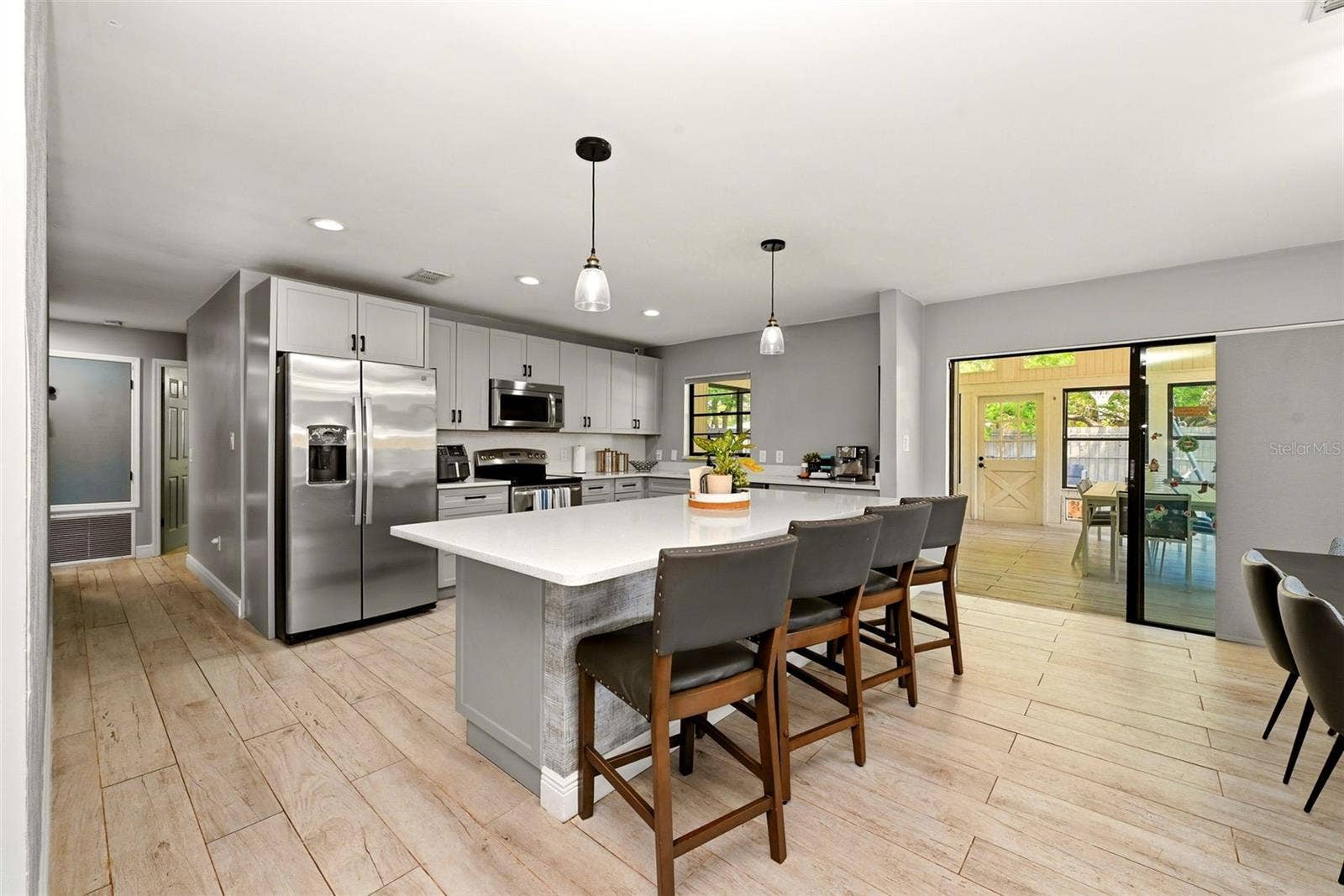 6349 MARLBERRY DRIVE, Orlando, FL 32819 6349 MARLBERRY DRIVE, Orlando, FL 32819