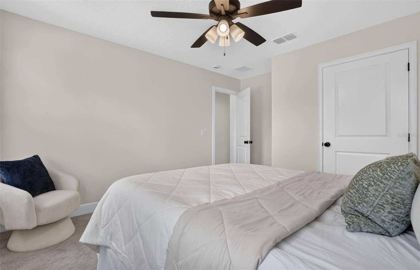 17336 LAKE STAR ROAD, Winter Garden, FL 34787 17336 LAKE STAR ROAD, Winter Garden, FL 34787