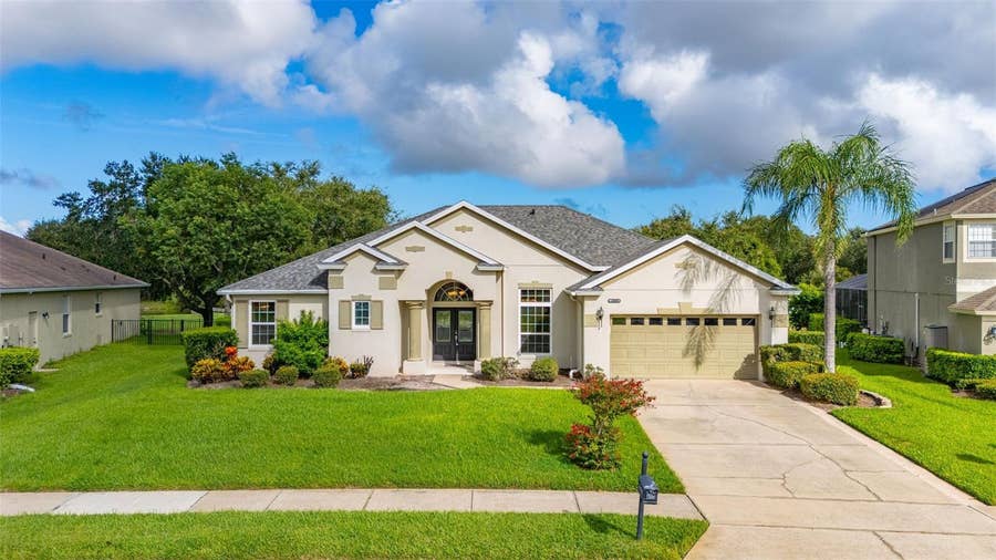 Property photo for 2039 HARBOR COVE WAY, Winter Garden, FL