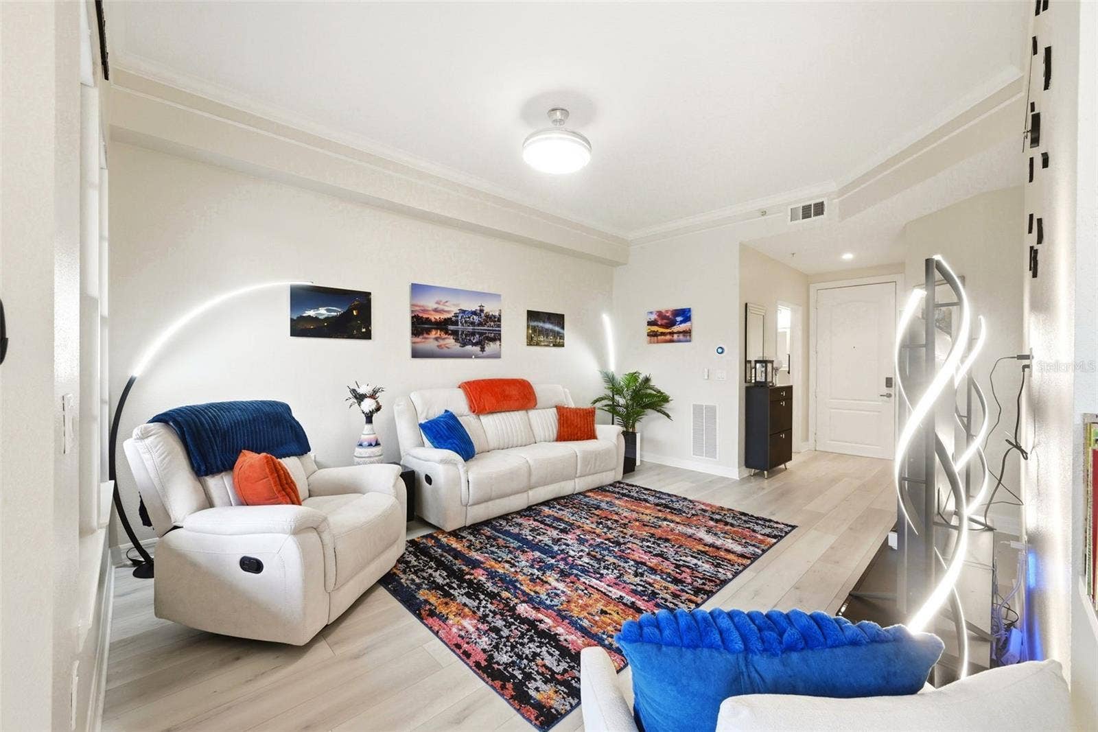 500 MIRASOL CIRCLE, #205, Celebration, FL 34747 Living Room