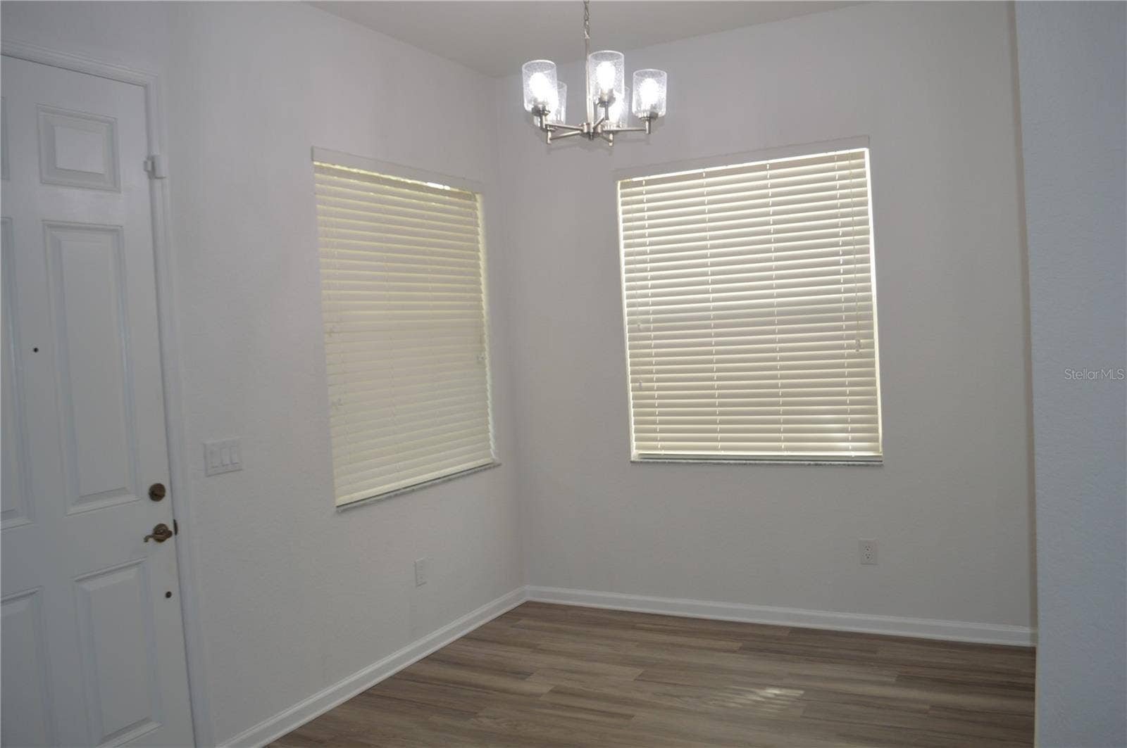 6828 HELMSLEY CIRCLE, Windermere, FL 34786 6828 HELMSLEY CIRCLE, Windermere, FL 34786