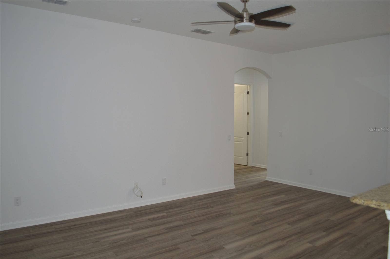 6828 HELMSLEY CIRCLE, Windermere, FL 34786 6828 HELMSLEY CIRCLE, Windermere, FL 34786