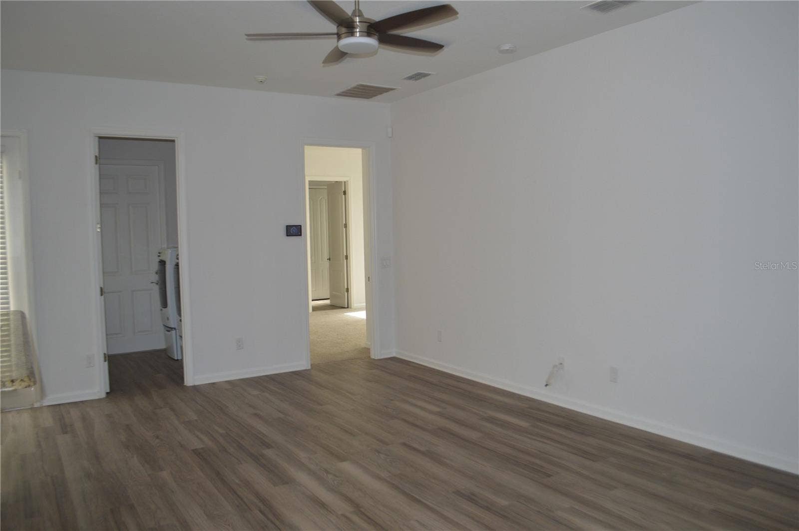6828 HELMSLEY CIRCLE, Windermere, FL 34786 6828 HELMSLEY CIRCLE, Windermere, FL 34786