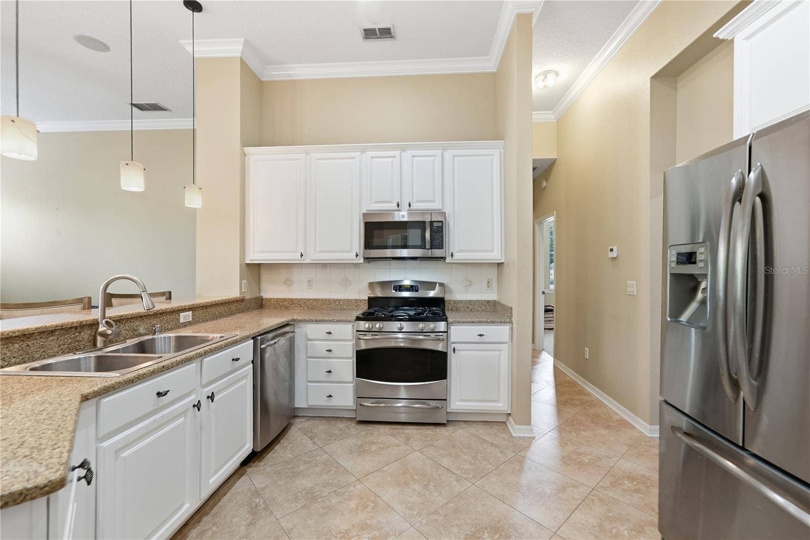 11457 SWIFT WATER CIRCLE, Orlando, FL 32817 11457 SWIFT WATER CIRCLE, Orlando, FL 32817