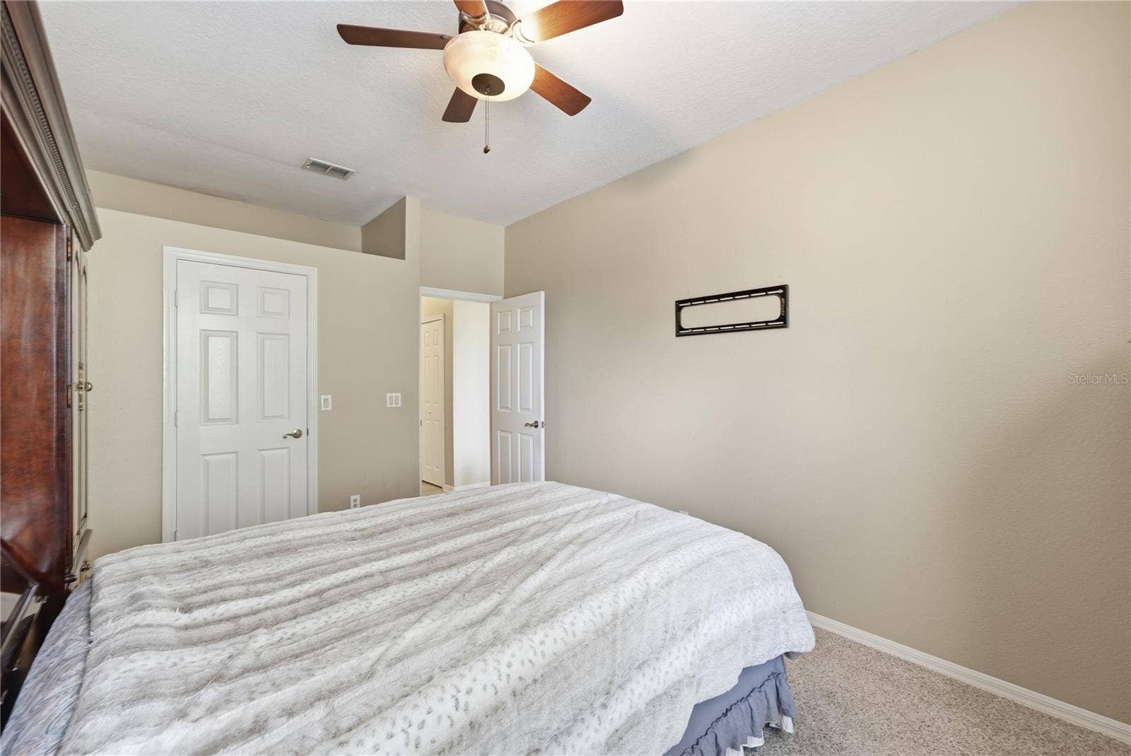 11457 SWIFT WATER CIRCLE, Orlando, FL 32817 11457 SWIFT WATER CIRCLE, Orlando, FL 32817