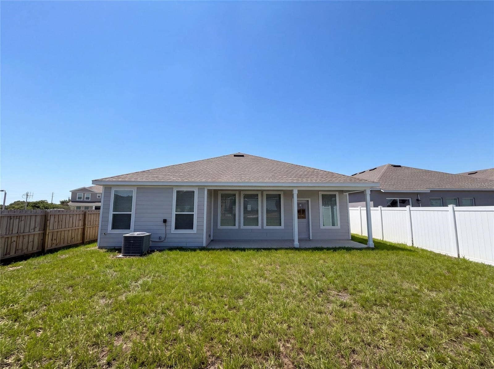 347 PUMA LOOP, Groveland, FL 34736 347 PUMA LOOP, Groveland, FL 34736
