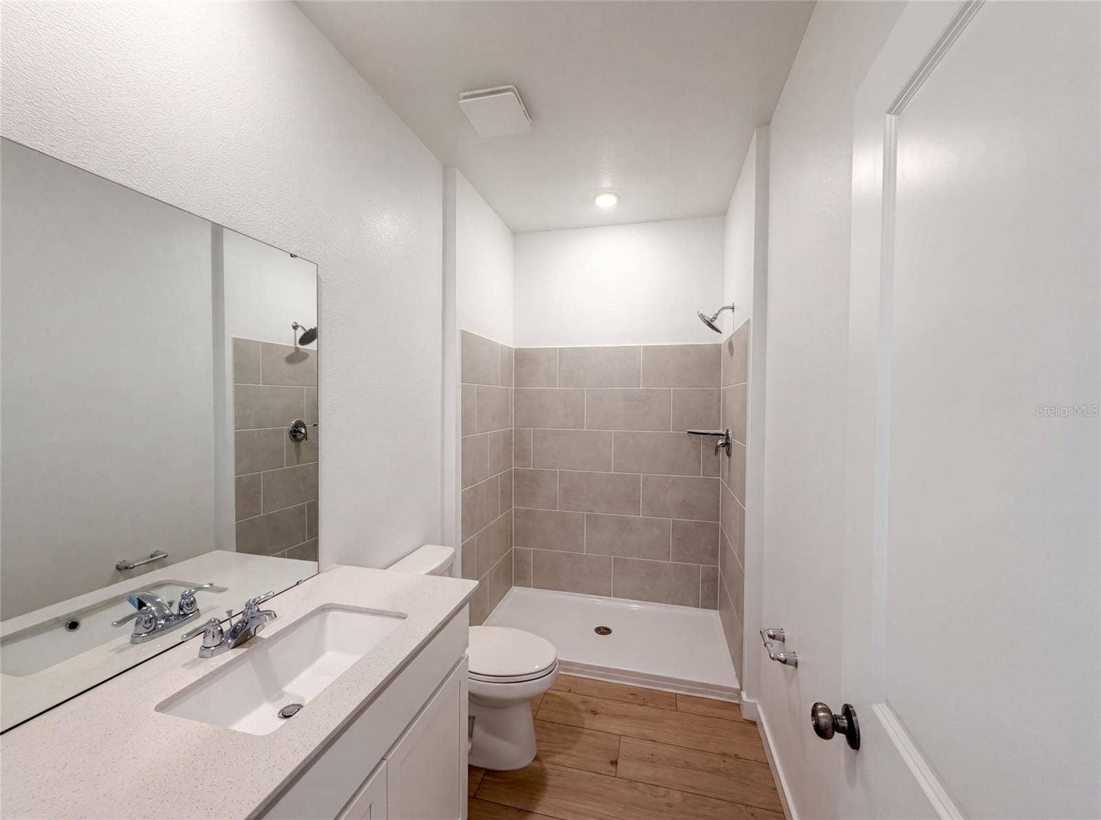 347 PUMA LOOP, Groveland, FL 34736 347 PUMA LOOP, Groveland, FL 34736
