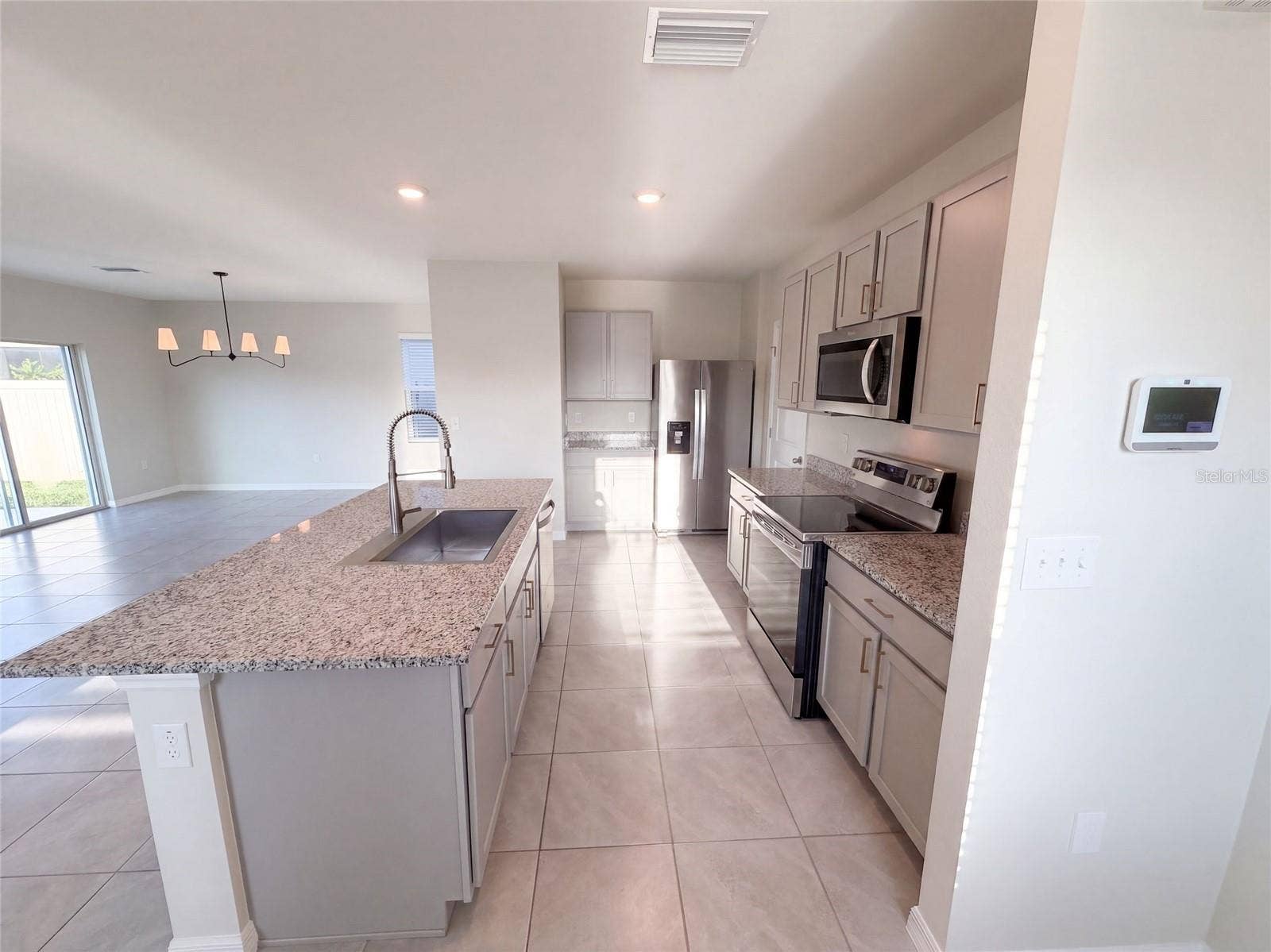 16176 SOFT FERN TRACE, Odessa, FL 33556 16176 SOFT FERN TRACE, Odessa, FL 33556