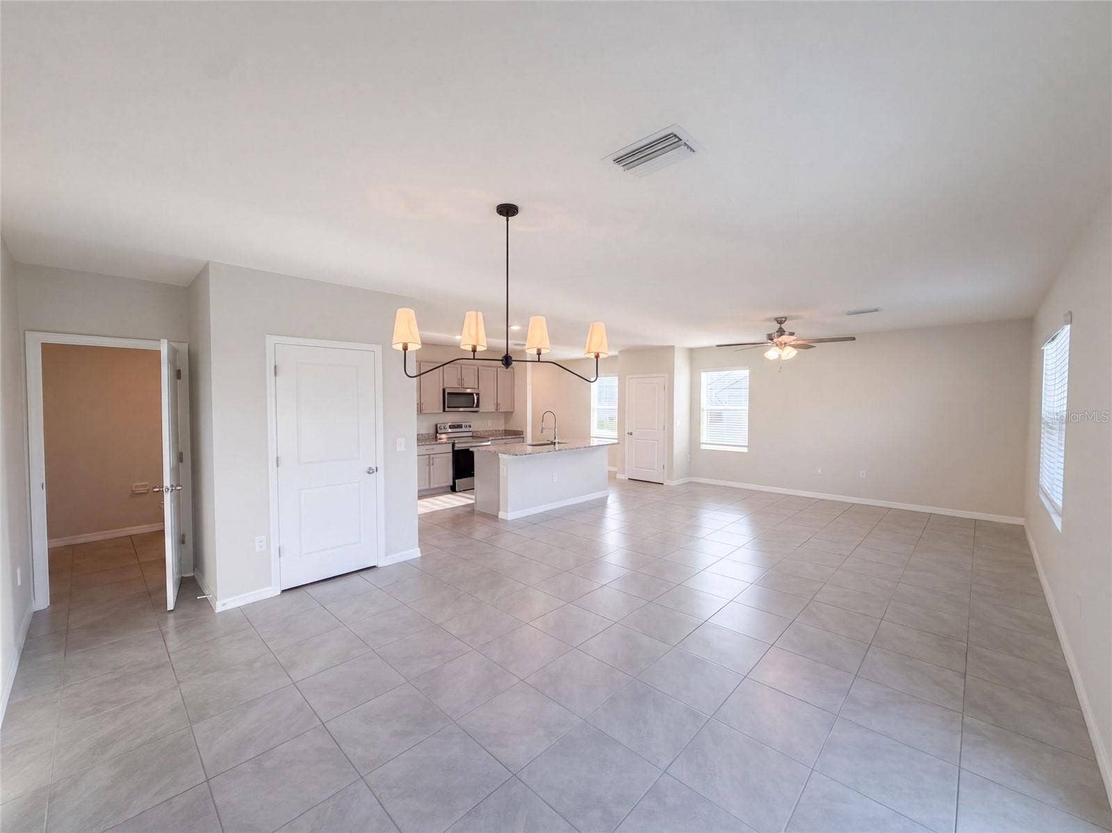 16176 SOFT FERN TRACE, Odessa, FL 33556 16176 SOFT FERN TRACE, Odessa, FL 33556