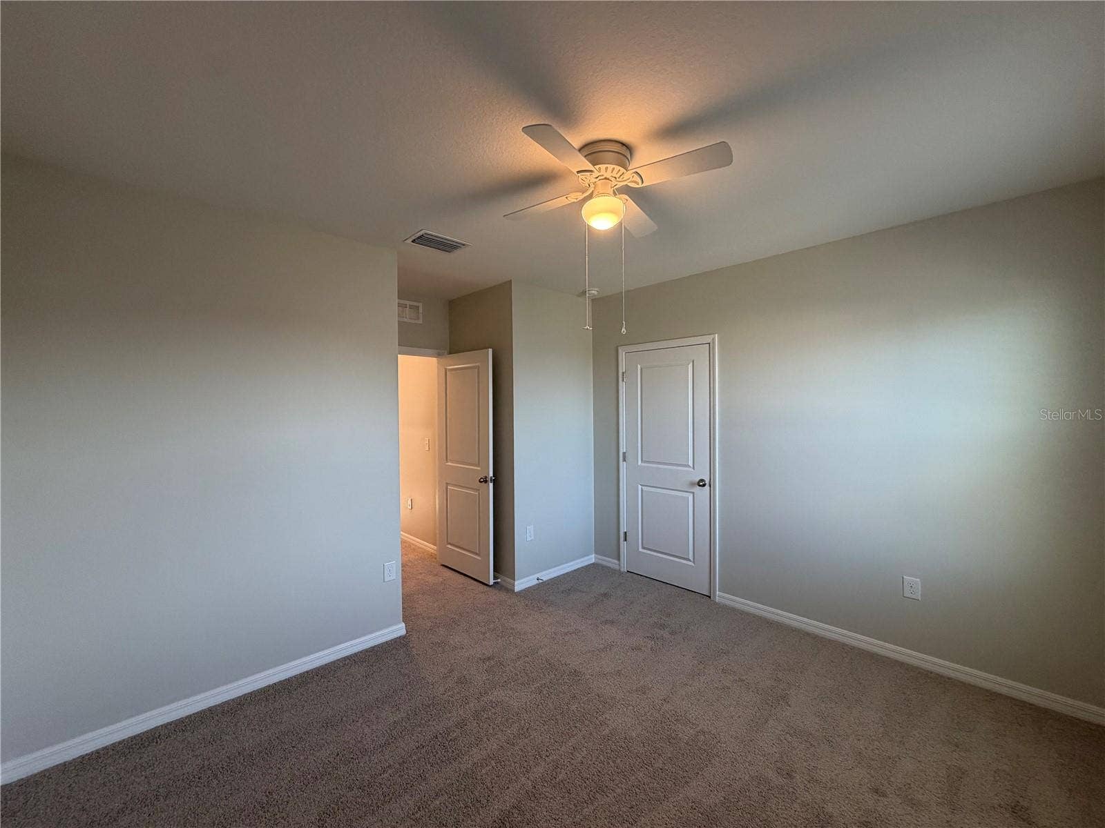 16176 SOFT FERN TRACE, Odessa, FL 33556 16176 SOFT FERN TRACE, Odessa, FL 33556