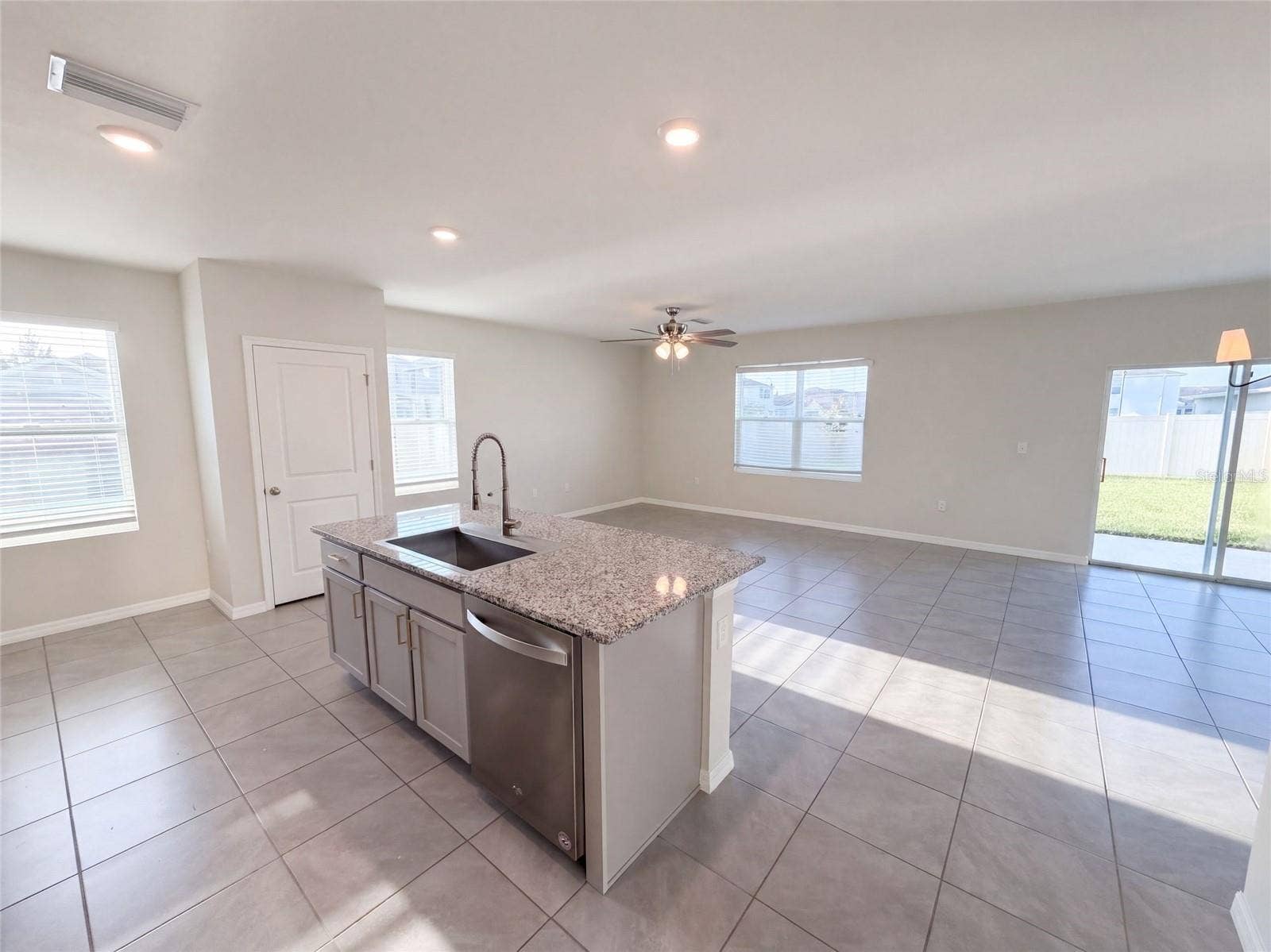 16176 SOFT FERN TRACE, Odessa, FL 33556 16176 SOFT FERN TRACE, Odessa, FL 33556