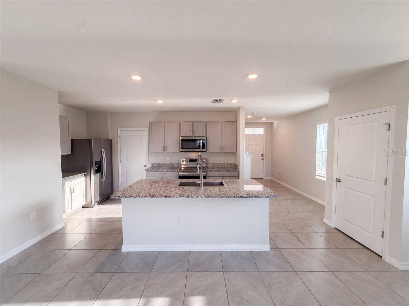 16176 SOFT FERN TRACE, Odessa, FL 33556 Virtually Staged