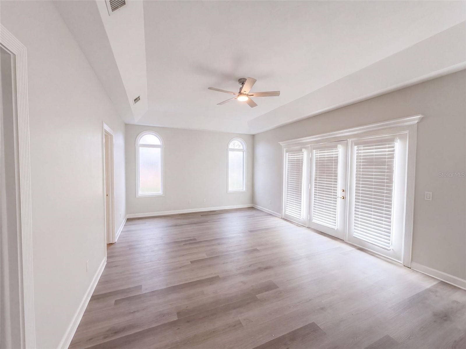 24 BAY POINTE DRIVE, Ormond Beach, FL 32174 24 BAY POINTE DRIVE, Ormond Beach, FL 32174