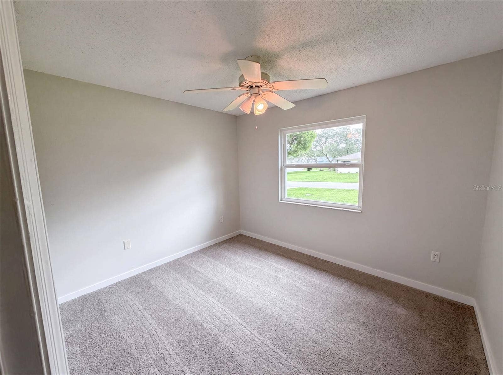 466 LELAND DRIVE, Deltona, FL 32725