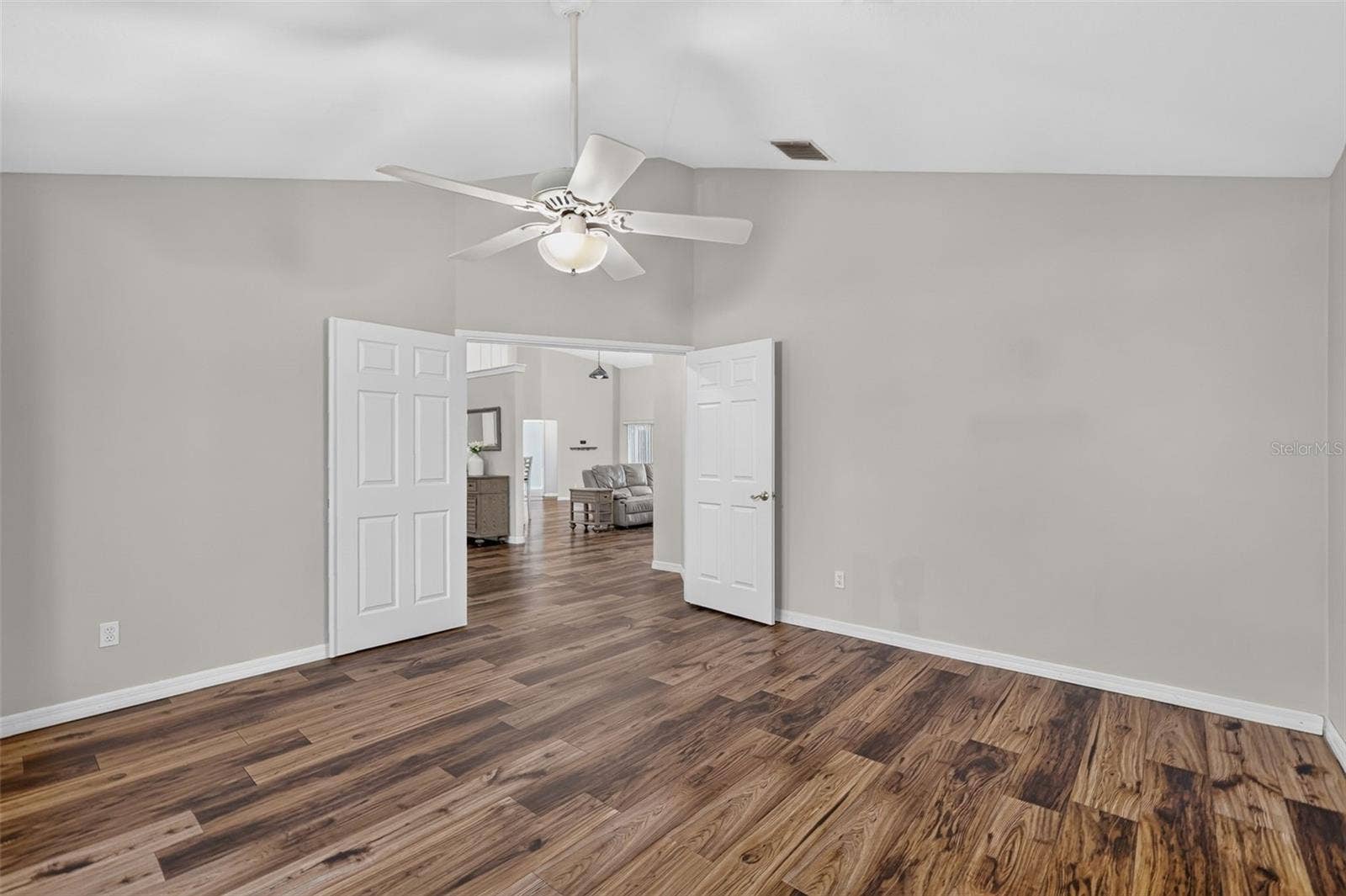 Bonus / Used as 4th Bedroom