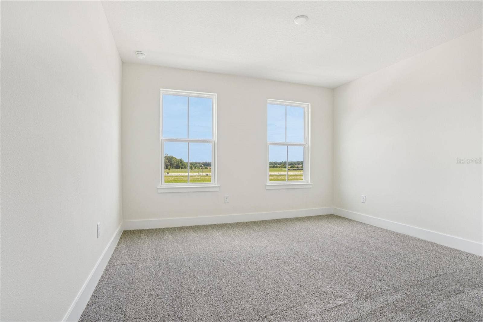 30333 EMERALD FOREST DRIVE, Mount Dora, FL 32757