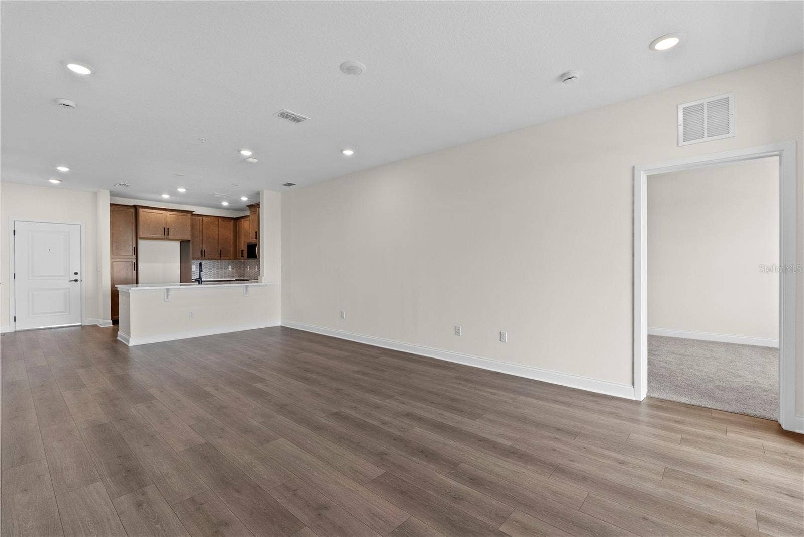 7545 LAUREATE BOULEVARD, #7404, Orlando, FL 32827 7545 LAUREATE BOULEVARD, #7404, Orlando, FL 32827