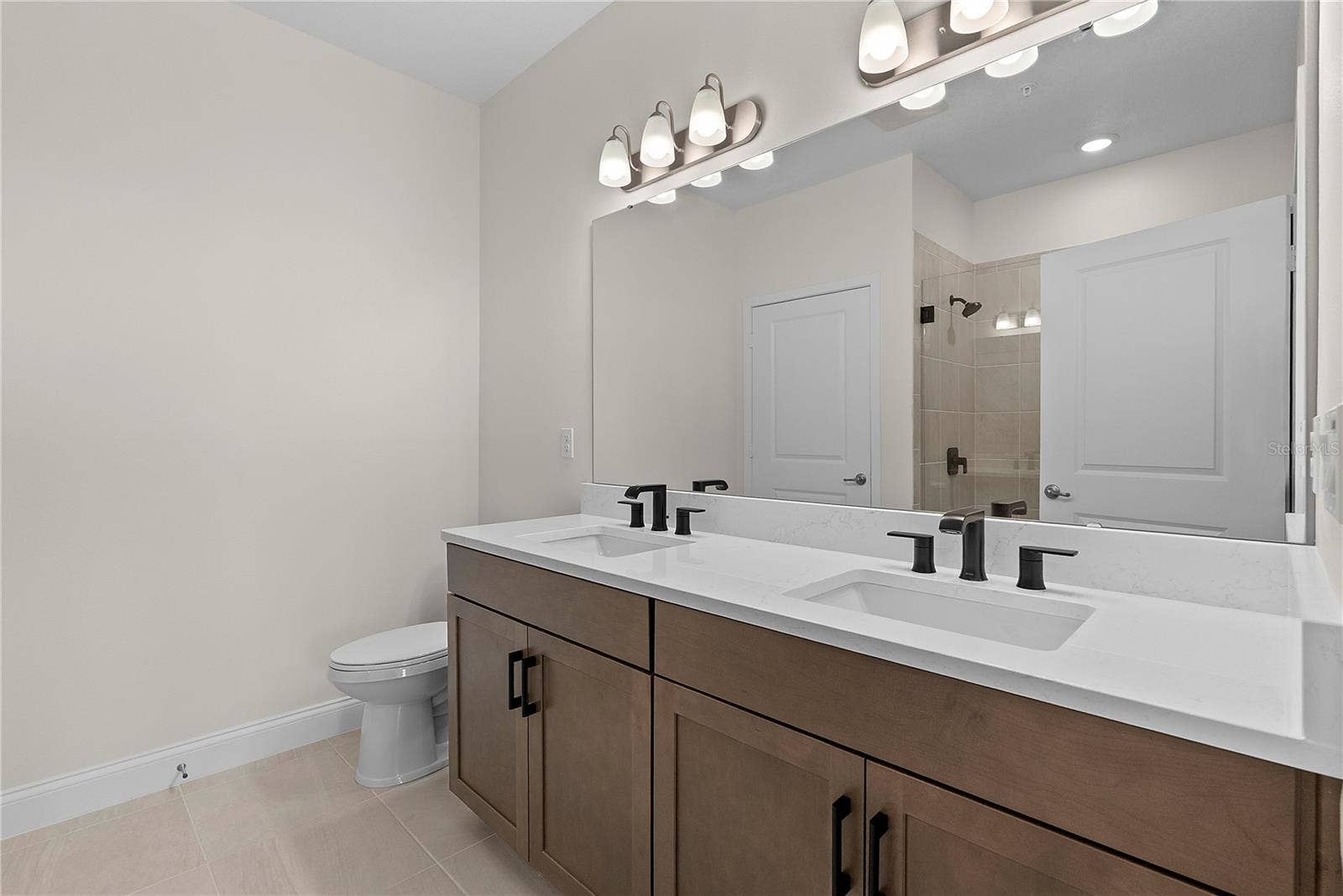 7545 LAUREATE BOULEVARD, #7404, Orlando, FL 32827 7545 LAUREATE BOULEVARD, #7404, Orlando, FL 32827