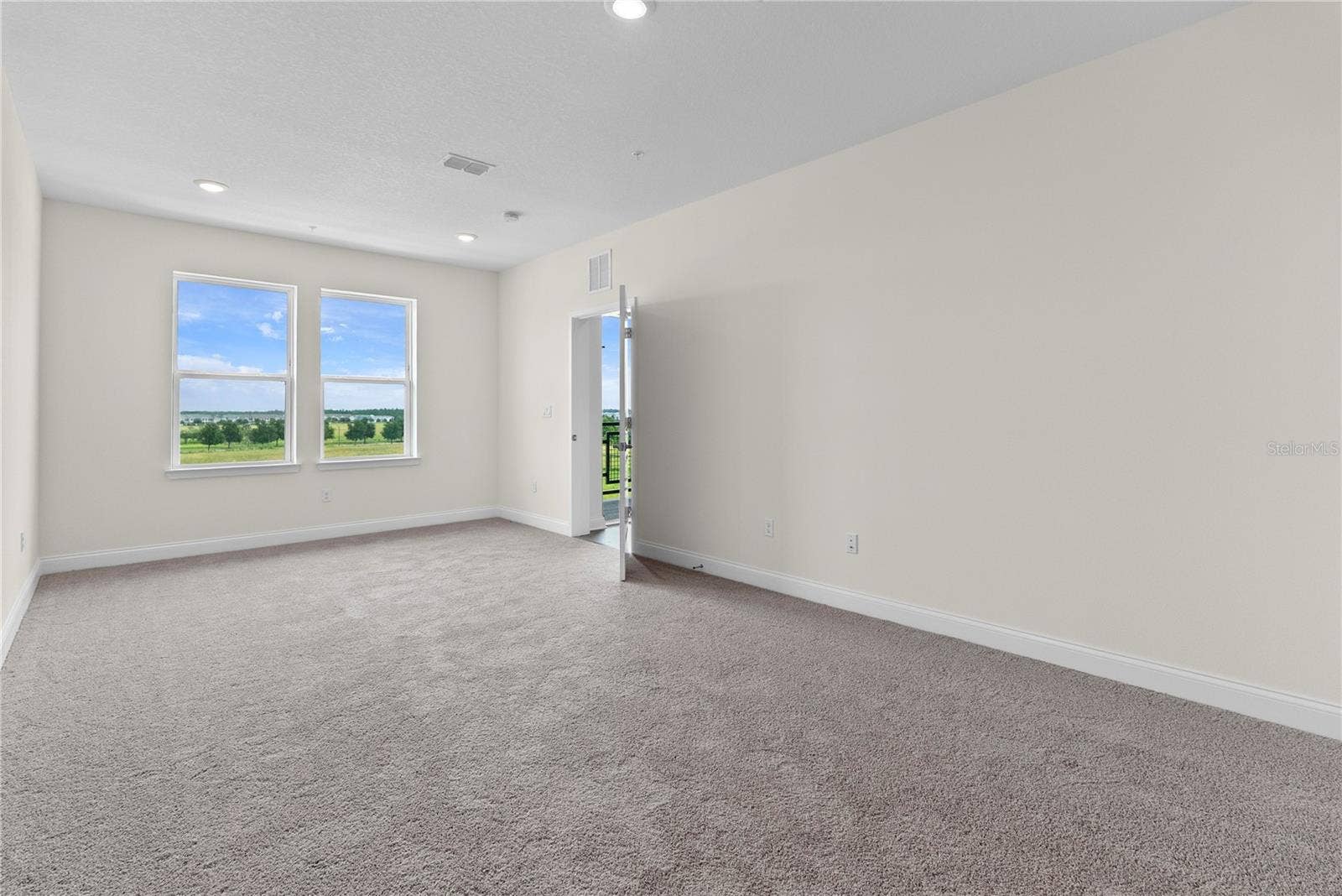7545 LAUREATE BOULEVARD, #7404, Orlando, FL 32827 7545 LAUREATE BOULEVARD, #7404, Orlando, FL 32827