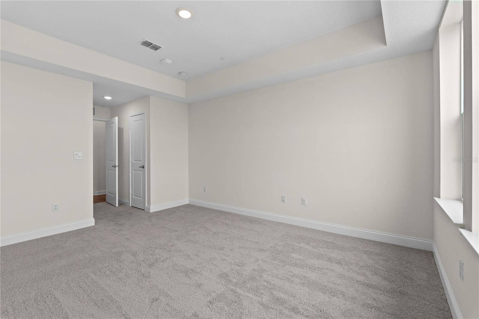 7545 LAUREATE BOULEVARD, #7404, Orlando, FL 32827 7545 LAUREATE BOULEVARD, #7404, Orlando, FL 32827