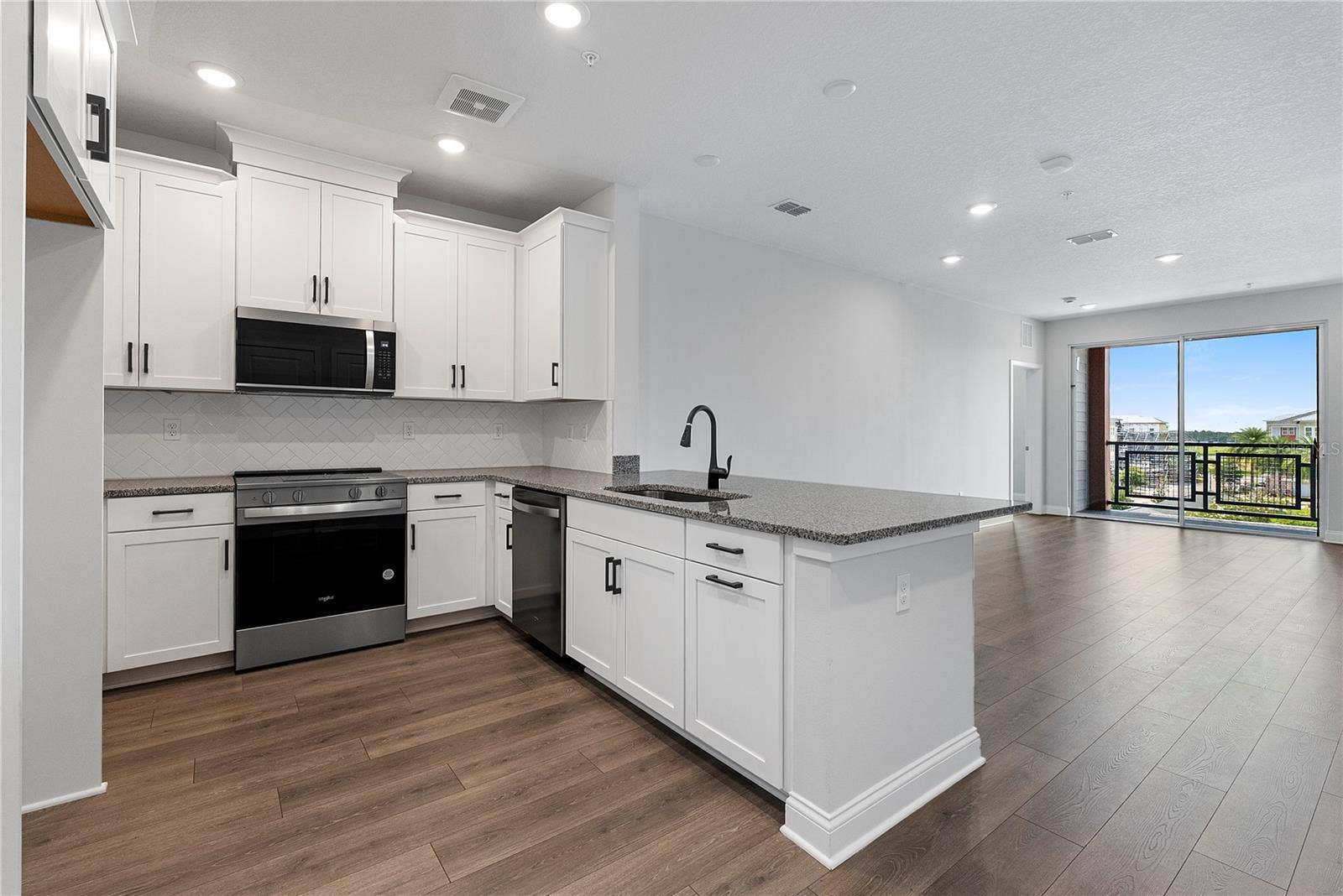7545 LAUREATE BOULEVARD, #7408, Orlando, FL 32827 7545 LAUREATE BOULEVARD, #7408, Orlando, FL 32827
