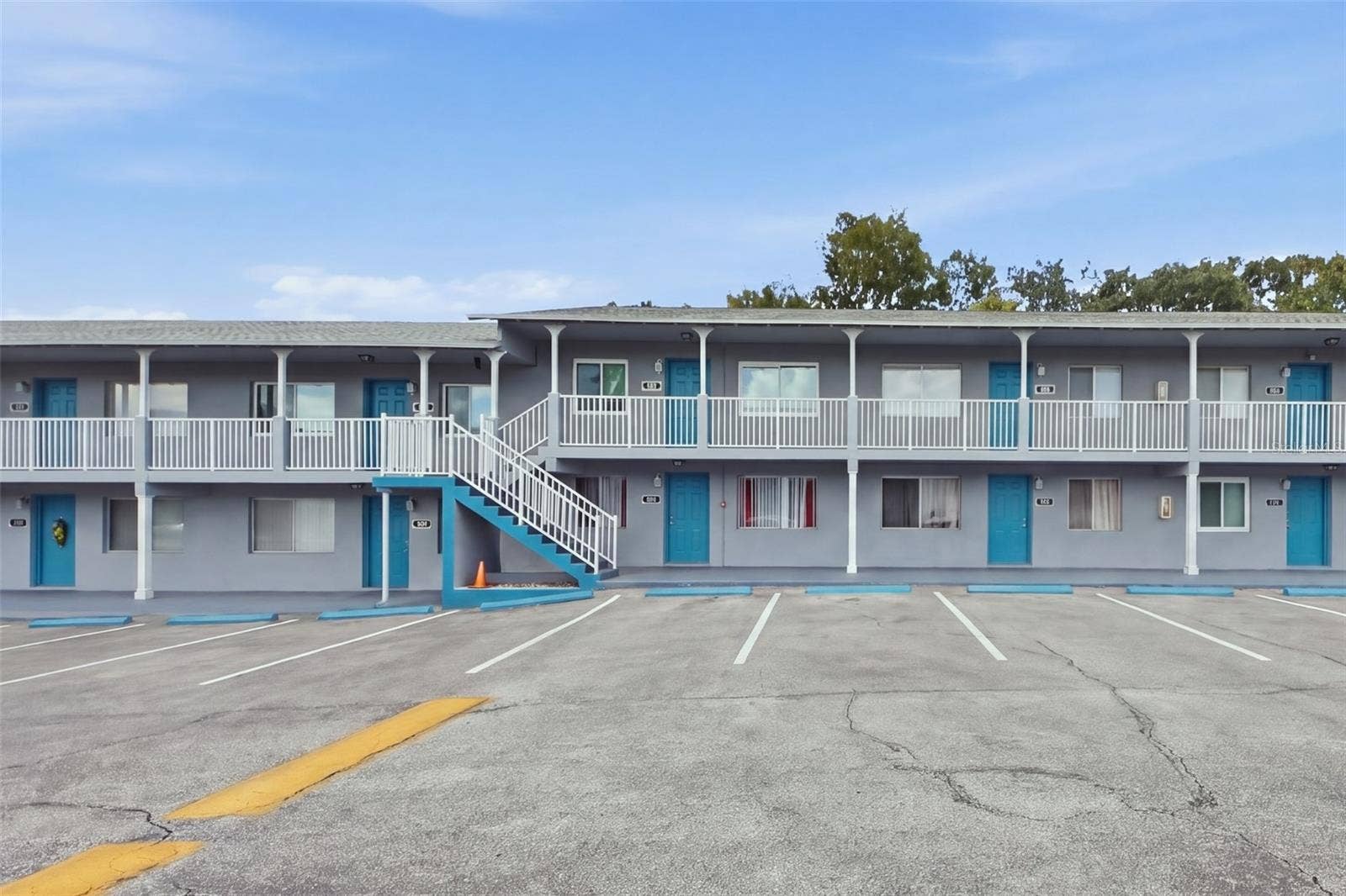 415 N HALIFAX AVENUE, #208, Daytona Beach, FL 32118