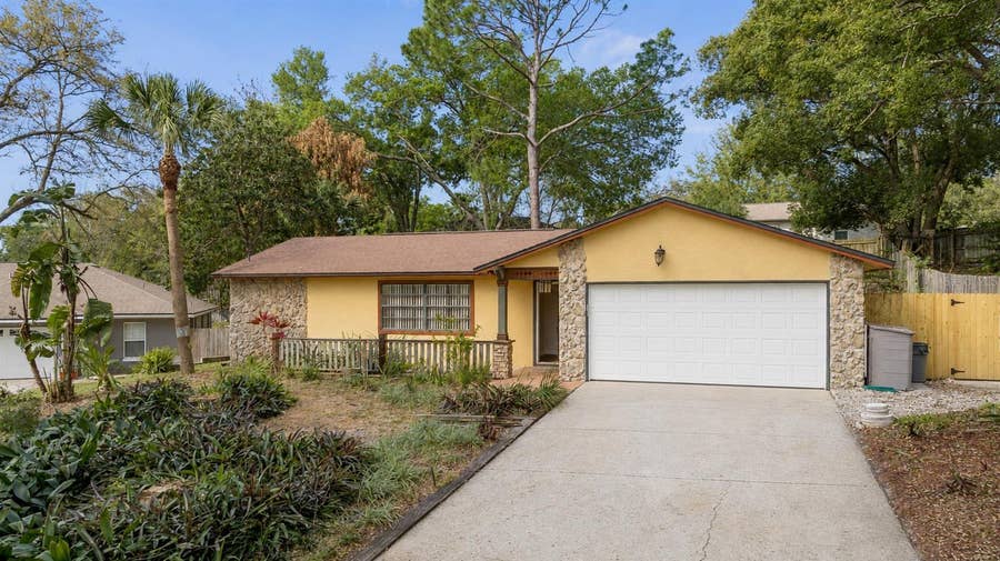 Property photo for 24 BAYRIDGE COURT, Apopka, FL