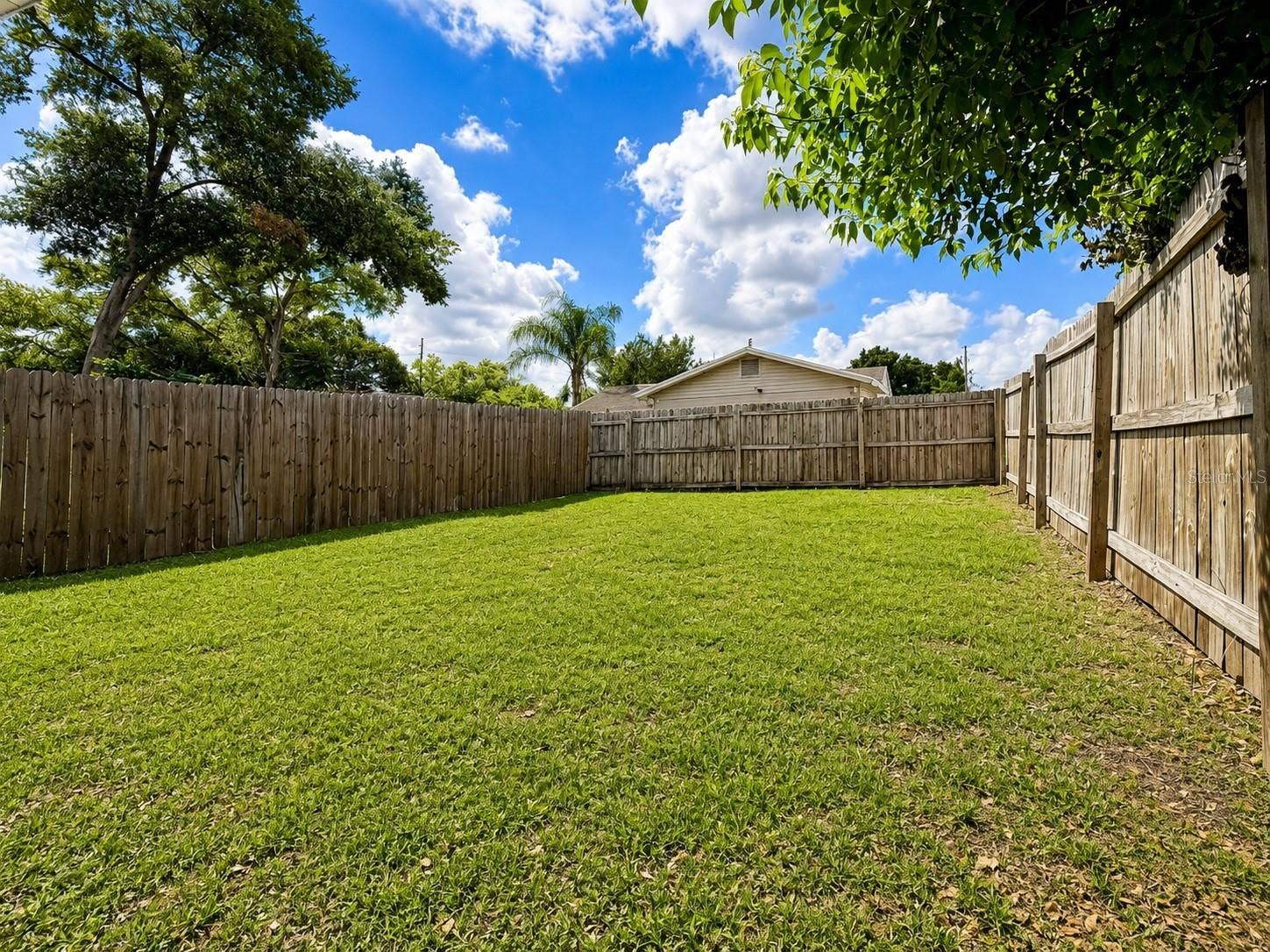 1604 BRYN MAWR STREET, Orlando, FL 32804 Private, fully fenced, Mother-In-Law suite backyard