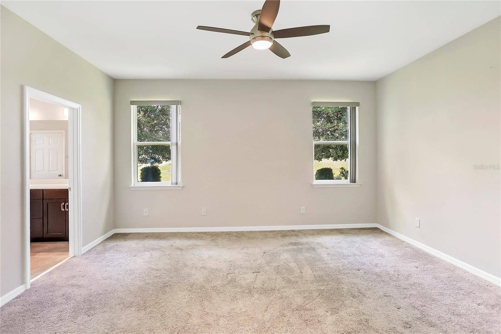 2368 OXMOOR DRIVE, Deland, FL 32724 2368 OXMOOR DRIVE, Deland, FL 32724