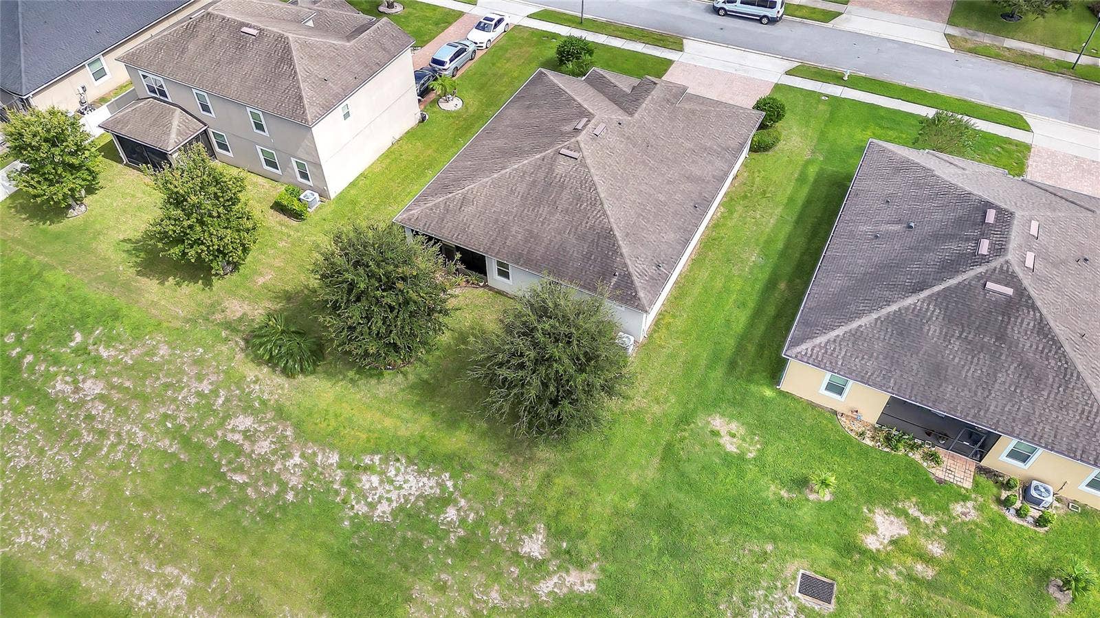 2368 OXMOOR DRIVE, Deland, FL 32724 2368 OXMOOR DRIVE, Deland, FL 32724