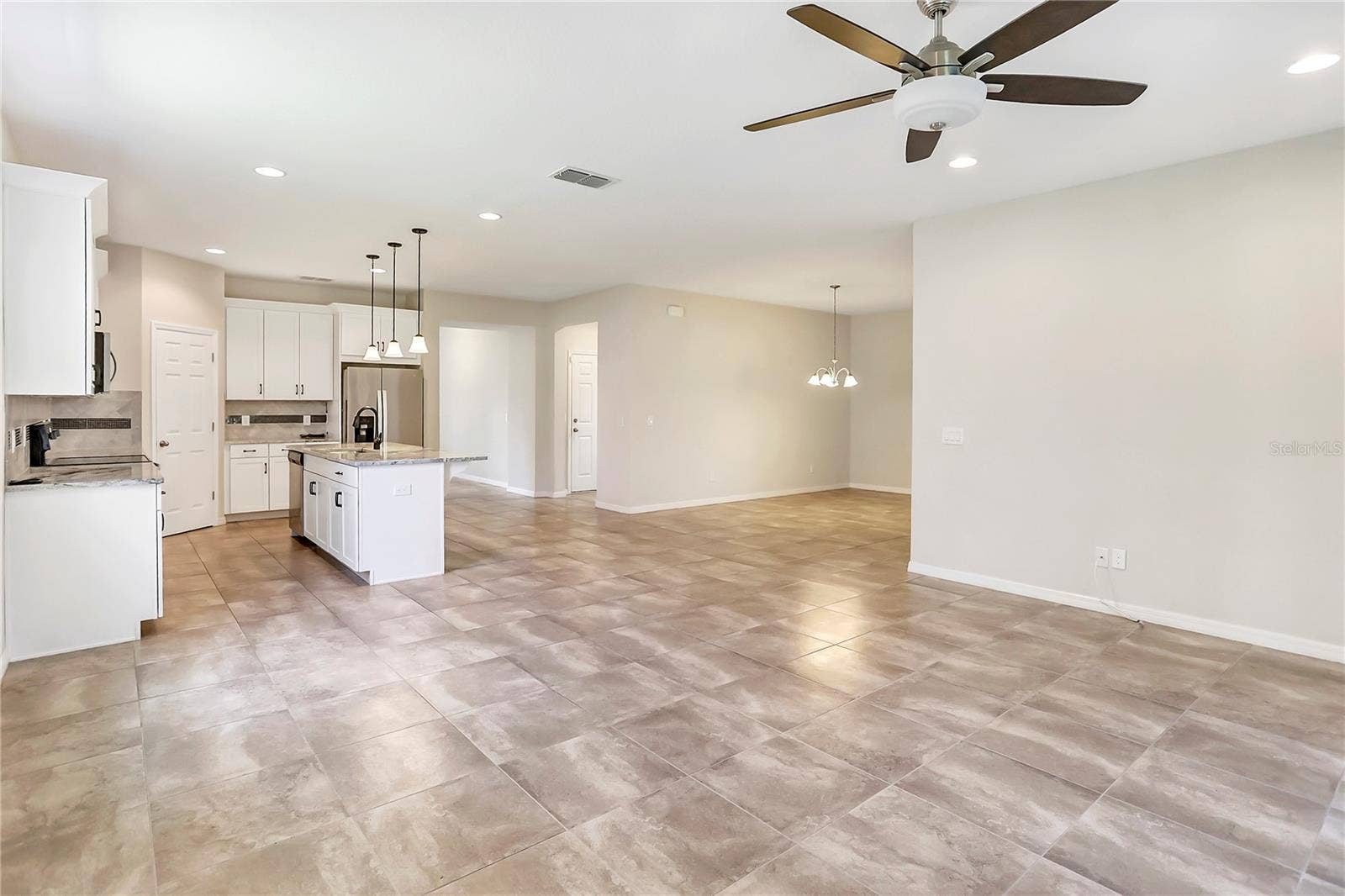 2368 OXMOOR DRIVE, Deland, FL 32724 2368 OXMOOR DRIVE, Deland, FL 32724