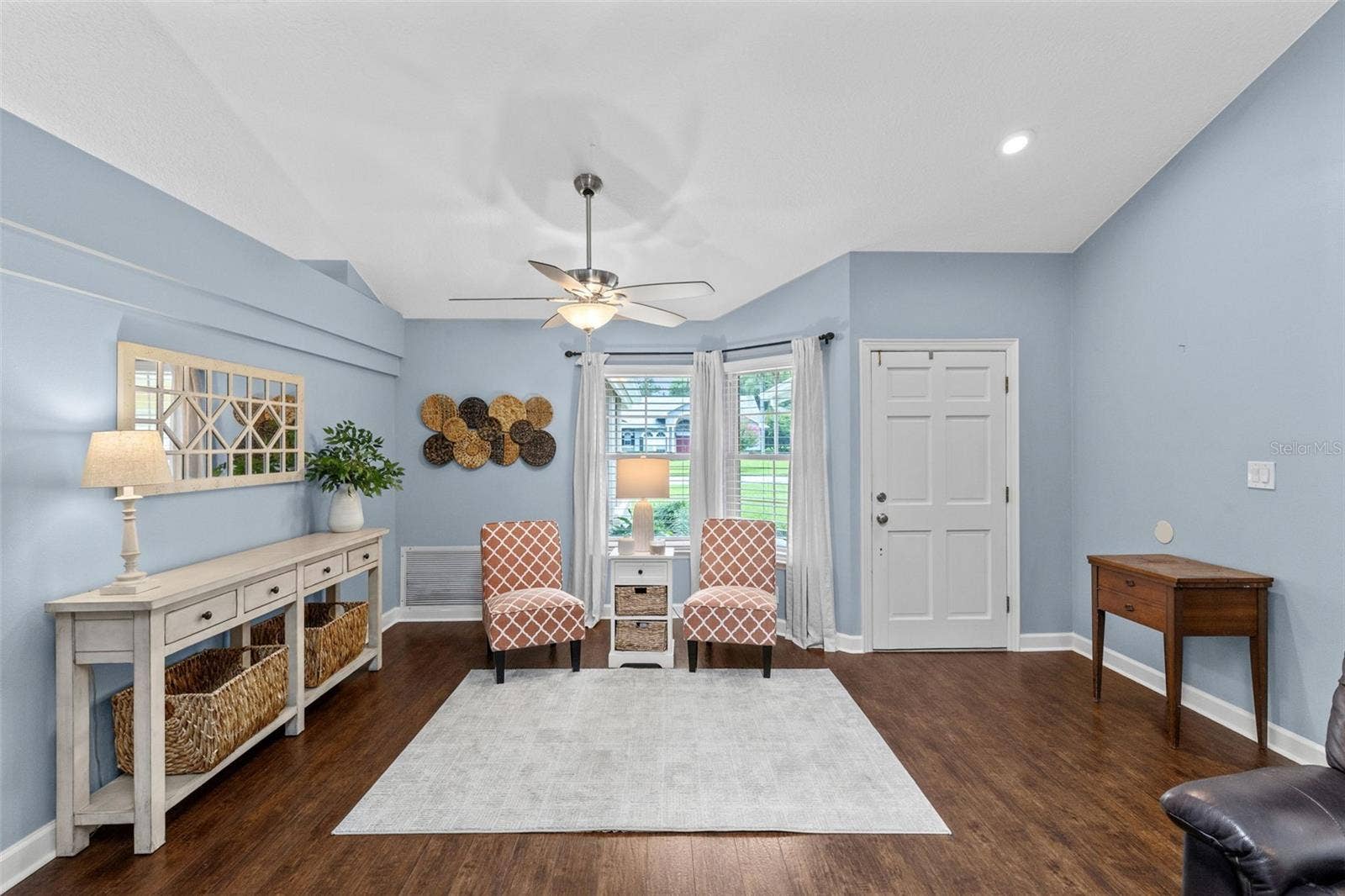 633 PUGH STREET, Lake Mary, FL 32746 633 PUGH STREET, Lake Mary, FL 32746