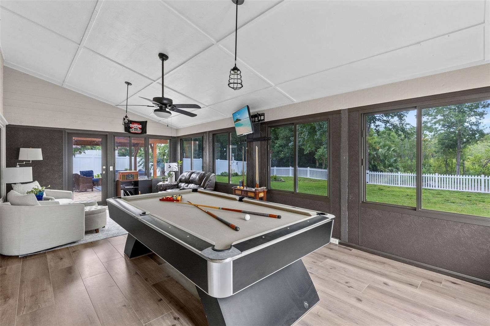 633 PUGH STREET, Lake Mary, FL 32746 633 PUGH STREET, Lake Mary, FL 32746