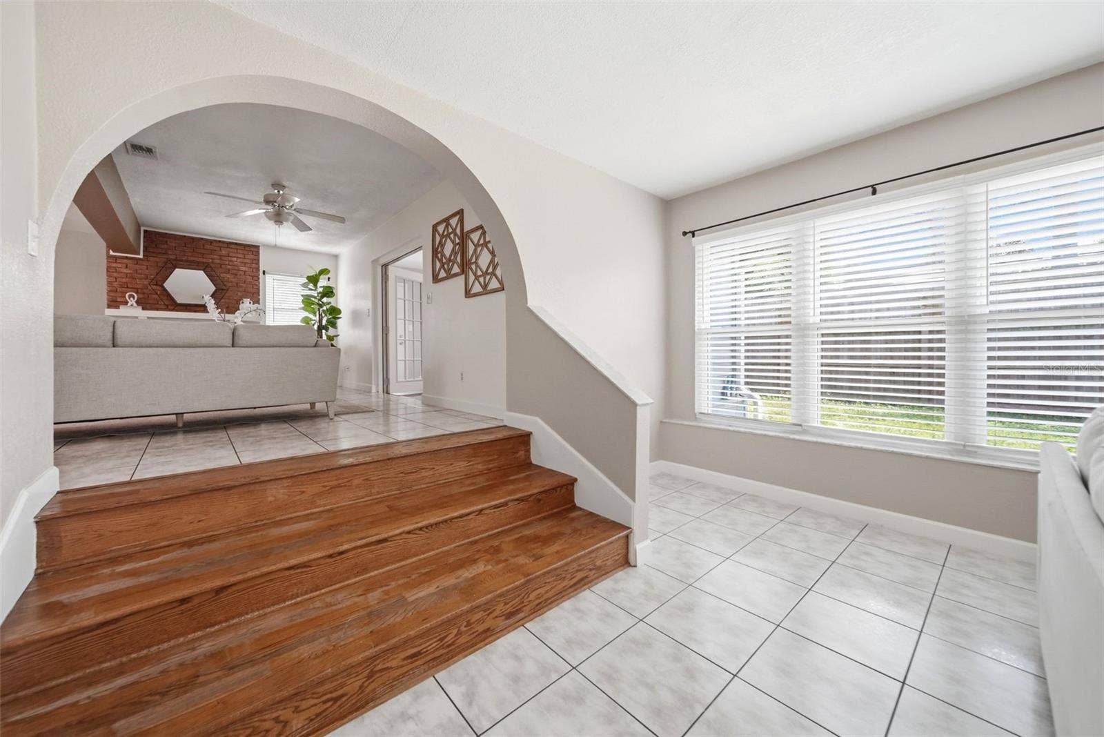 1540 E HORATIO AVENUE, Maitland, FL 32751 Family room.