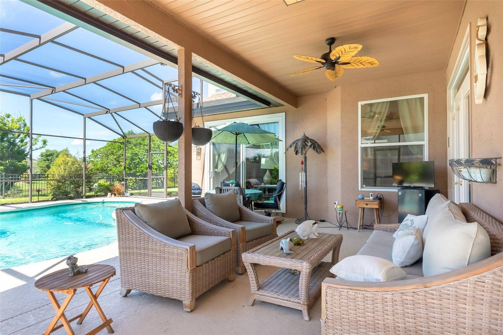 5314 CHISWICK CIRCLE, Belle Isle, FL 32812 Rear Covered Lanai