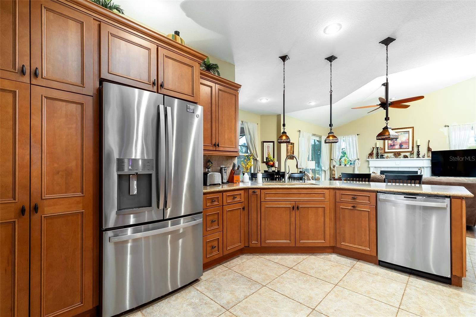 5314 CHISWICK CIRCLE, Belle Isle, FL 32812 Kitchen