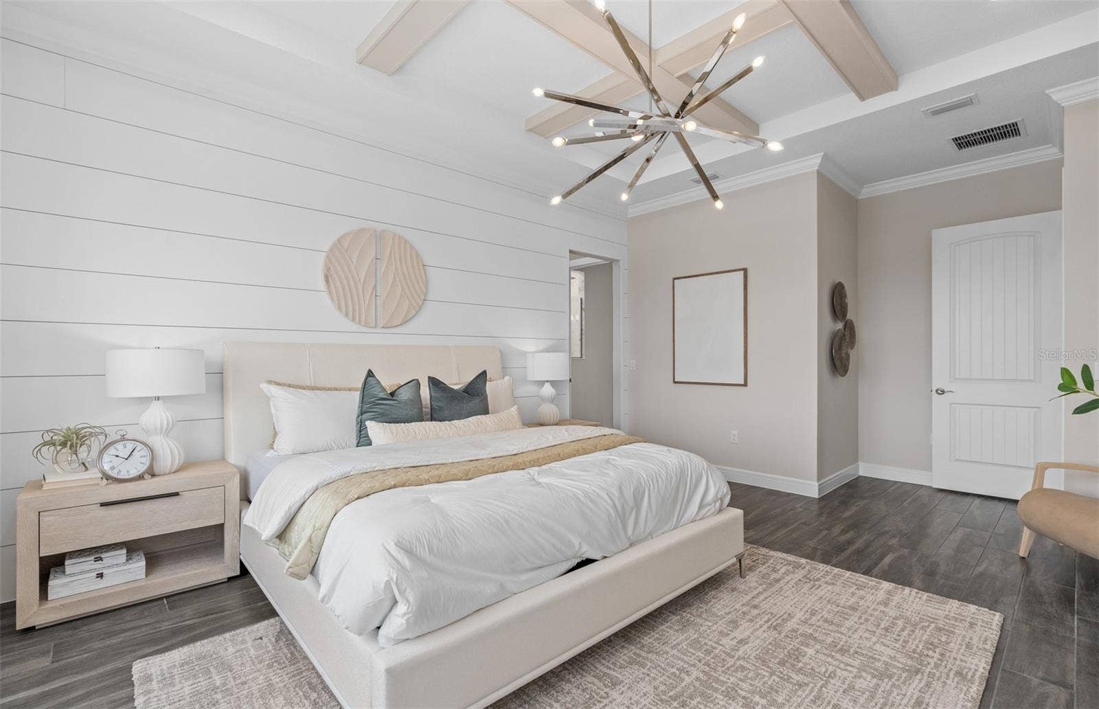 15000 CANOPY COVER DRIVE, Winter Garden, FL 34787 Model Home Design Only. Pictures and furnishings are for illustrative purposes only. Elevations, colors and options may vary. Furniture is for model home staging only.