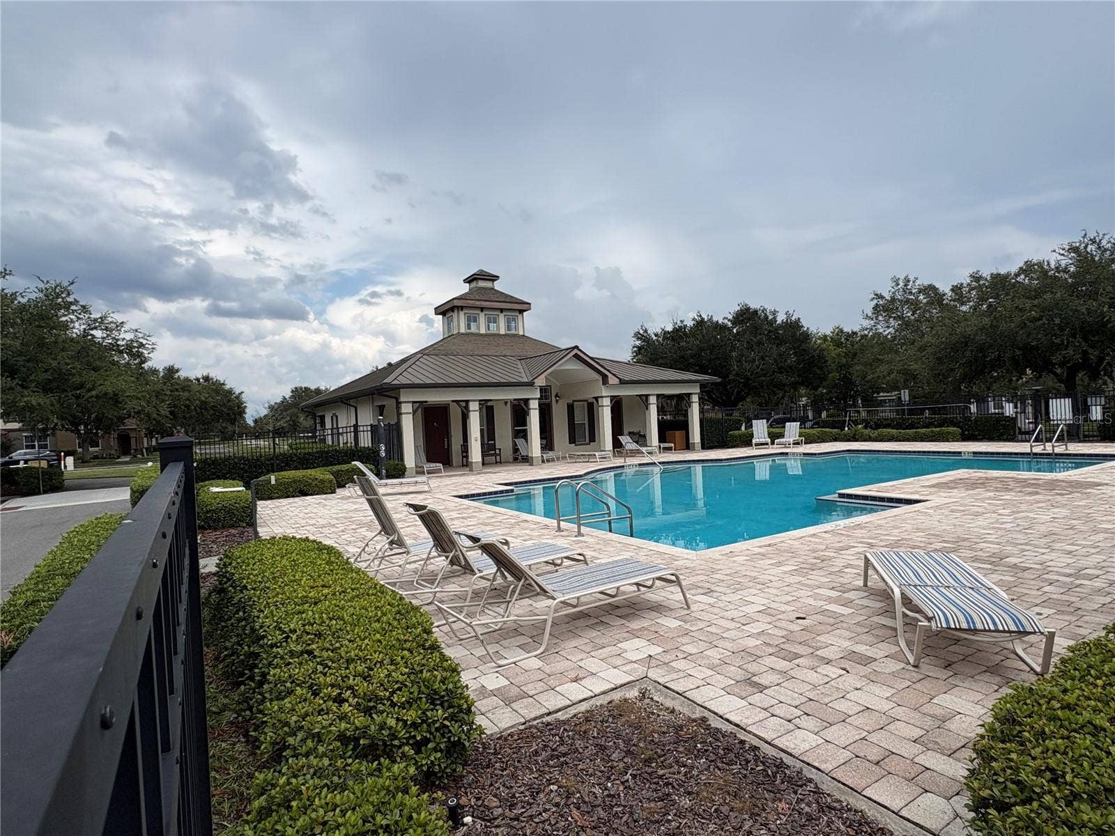 7430 BENTONSHIRE AVENUE, Windermere, FL 34786 Community Pool
